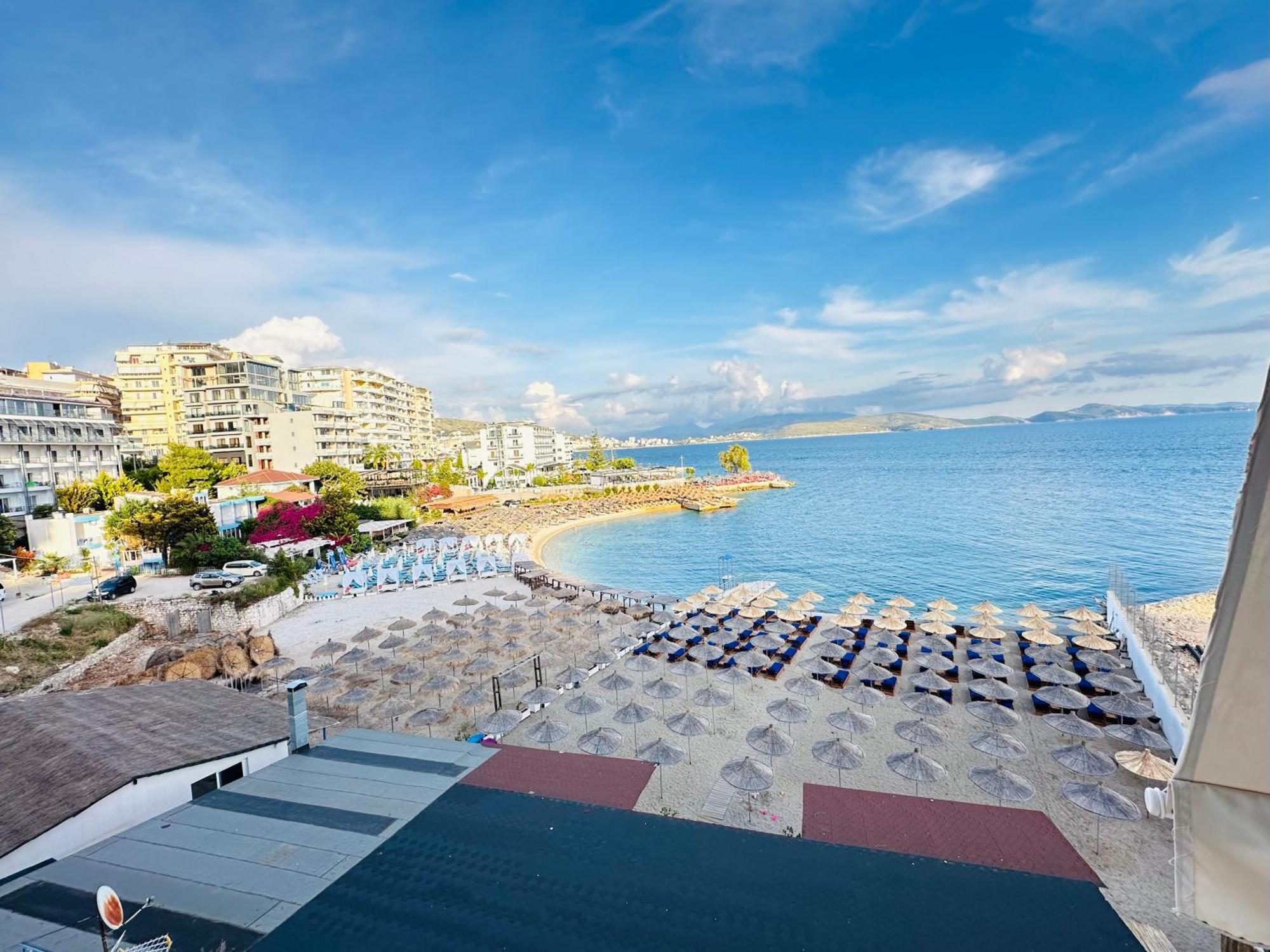 Aqua Apartments Seaview Sarandë Eksteriør bilde