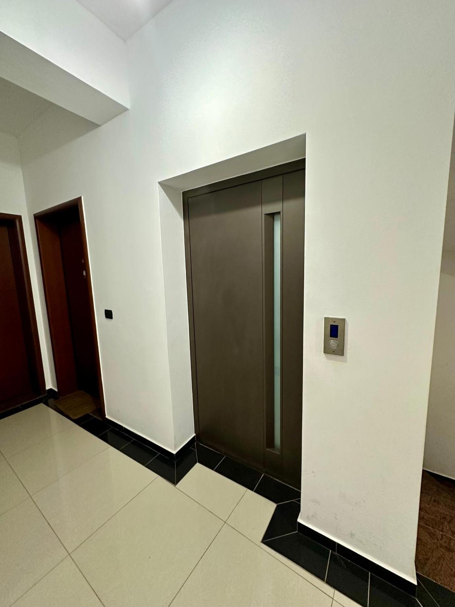 Aqua Apartments Seaview Sarandë Eksteriør bilde